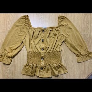 Meraki Size S Top Mustard Color
